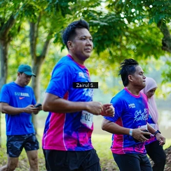 Runner Photo 8142411