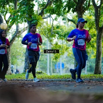 Runner Photo 8142450
