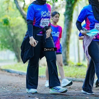 Runner Photo 8142476