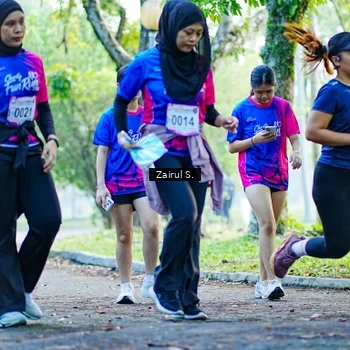 Runner Photo 8142479