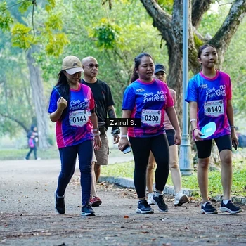 Runner Photo 8142509