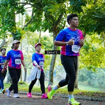 Runner Photo 8142612