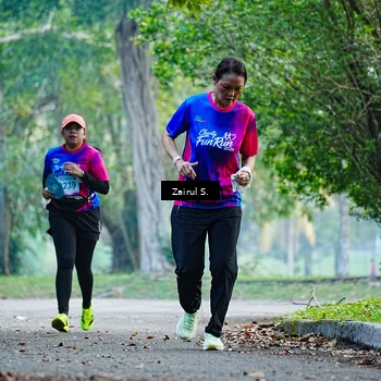 Runner Photo 8142749