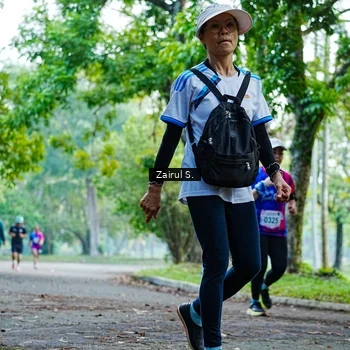 Runner Photo 8142764