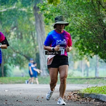 Runner Photo 8142766