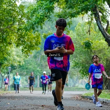 Runner Photo 8142776