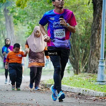 Runner Photo 8142823