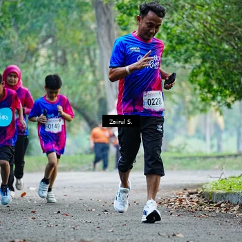 Runner Photo 8142852