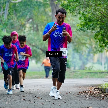 Runner Photo 8142855