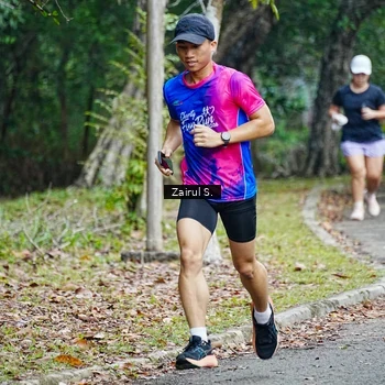Runner Photo 8142896