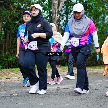 Runner Photo 8143014