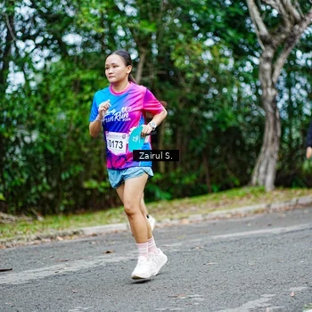 Runner Photo 8143025