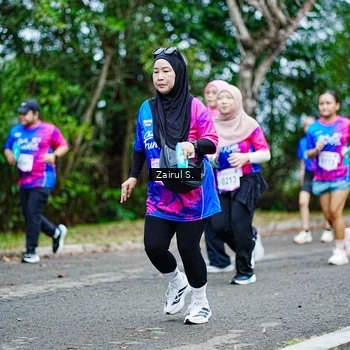 Runner Photo 8143026