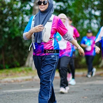 Runner Photo 8143033