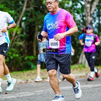 Runner Photo 8143035