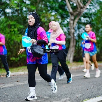 Runner Photo 8143037