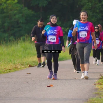 Runner Photo 8143047