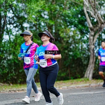 Runner Photo 8143049