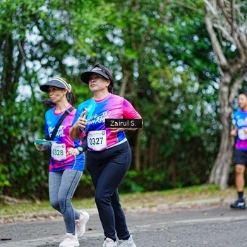 Runner Photo 8143075
