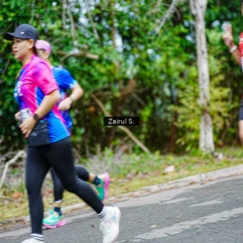 Runner Photo 8143078