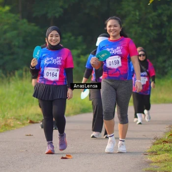 Runner Photo 8143079