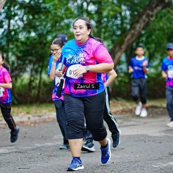 Runner Photo 8143082