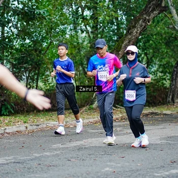 Runner Photo 8143084