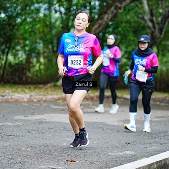 Runner Photo 8143116