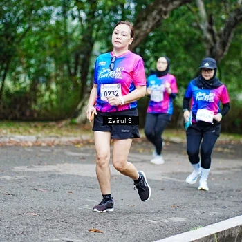 Runner Photo 8143124