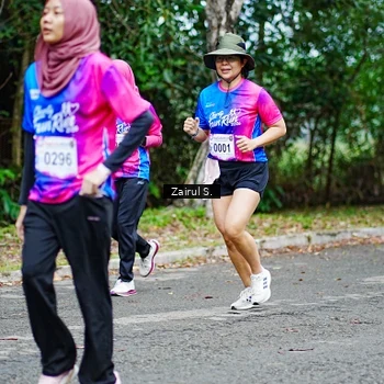 Runner Photo 8143138