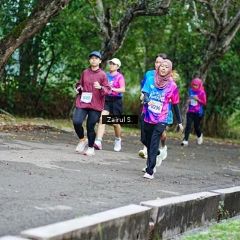 Runner Photo 8143143