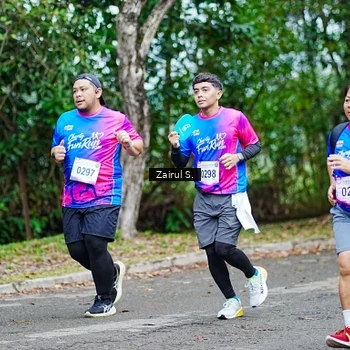 Runner Photo 8143145
