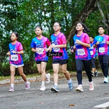 Runner Photo 8143163