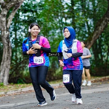 Runner Photo 8143171