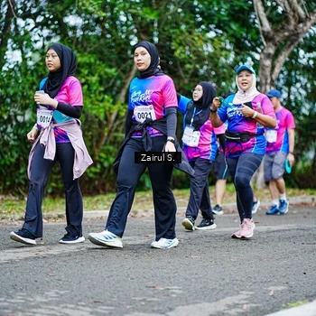 Runner Photo 8143179