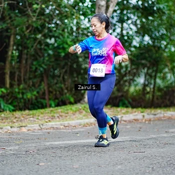 Runner Photo 8143202