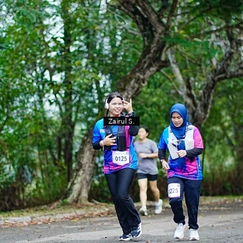 Runner Photo 8143206