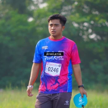 Runner Photo 8143272