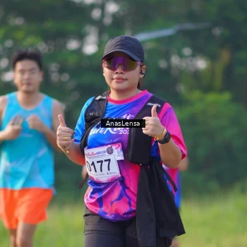 Runner Photo 8143286