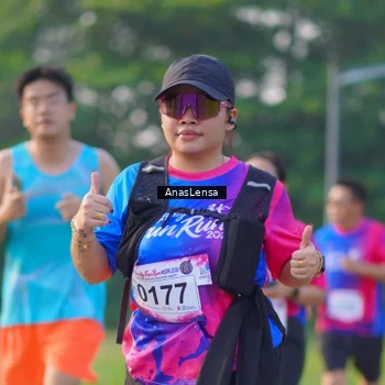 Runner Photo 8143292