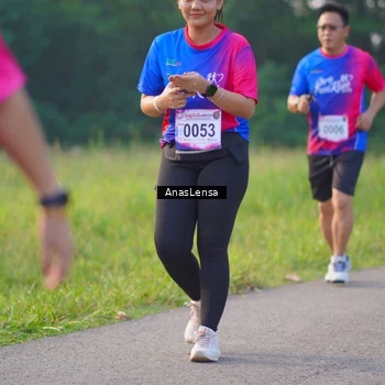 Runner Photo 8143297