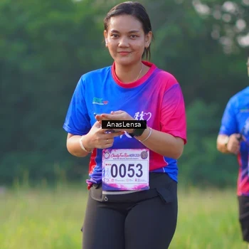 Runner Photo 8143298