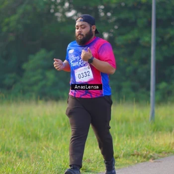 Runner Photo 8143316