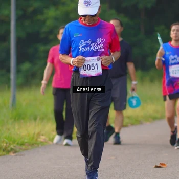 Runner Photo 8143323