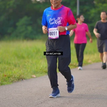 Runner Photo 8143334