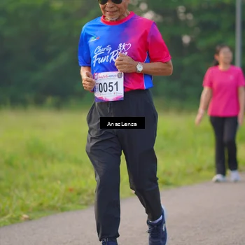 Runner Photo 8143337