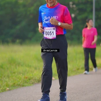 Runner Photo 8143344