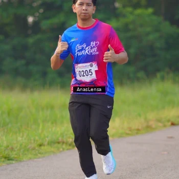 Runner Photo 8143364