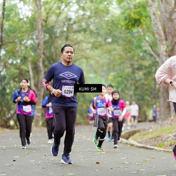 Runner Photo 8143382