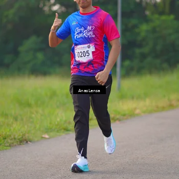Runner Photo 8143392